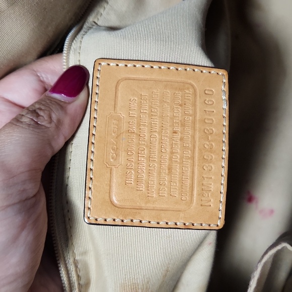 Coach large satchel - Picture 6 of 16